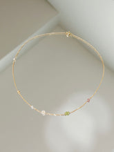 Load image into Gallery viewer, Daisy Necklace